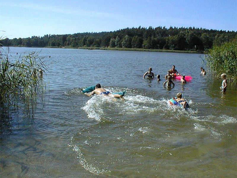 Finnhaussiedlung Am Garder See Lohmen  Ngoại thất bức ảnh